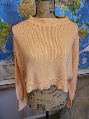 Pink Rose Peach Cropped Crewneck Knit Sweater - Women